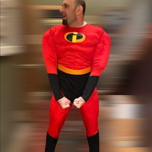 Mr. Incredible Costume WITH MUSCLES!! L/XL